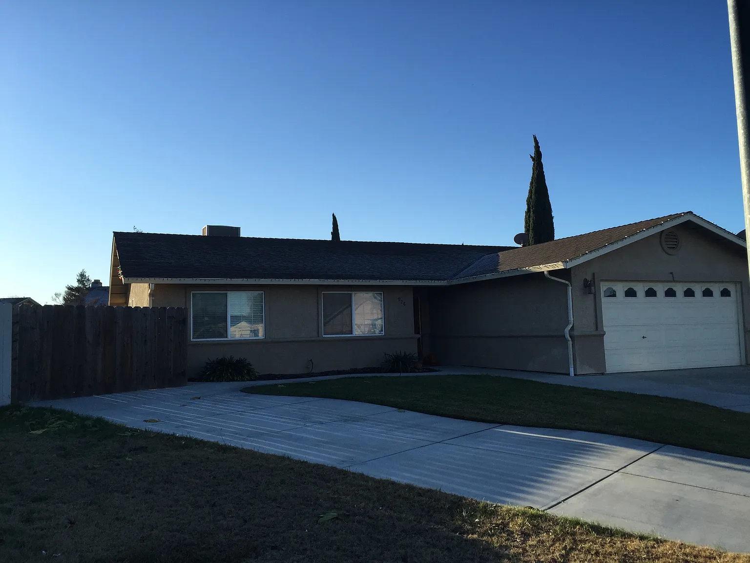 926 Kirk Ct photo 1