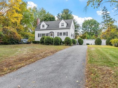 51 Arakelian Dr, Billerica, MA, 01821