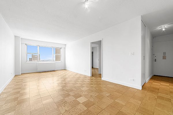 1st image of 1520 York Ave APT 4A