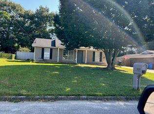 2619 Robindale Dr, Dothan, AL 36305