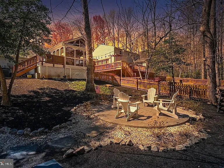 8282 Morning Dew Ct — Photo 39