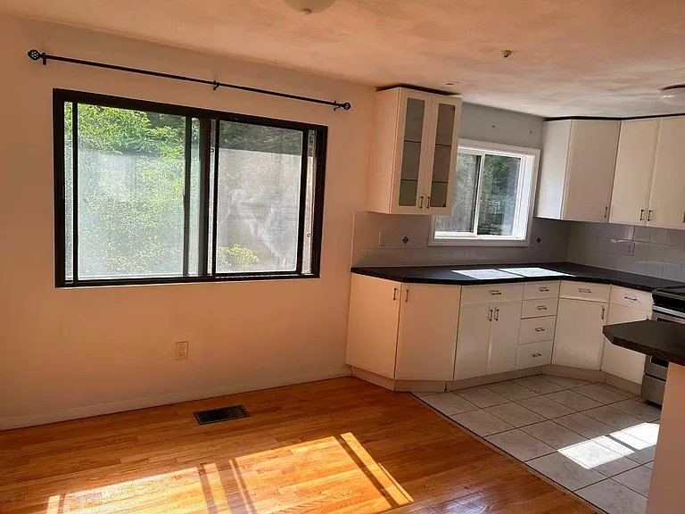 39 Pebble Pl — Photo 30