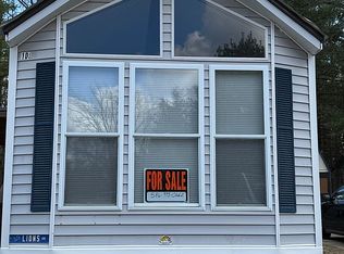 109 Oak Marr Dr, Houghton Lake, MI 48629