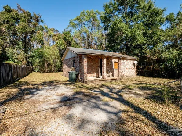 6908 Cornelius Ln, Pensacola, FL 32505