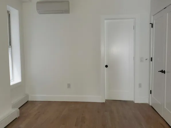 232 Van Horne Street image 2 of 7