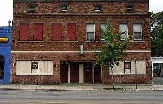 2nd image of 502 N Main St