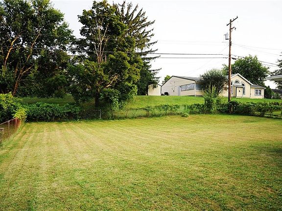 4th image of 24680 Eldridge Blvd