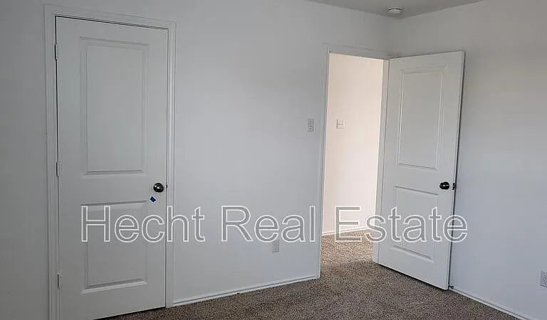 348 Geode Gln — Photo 23