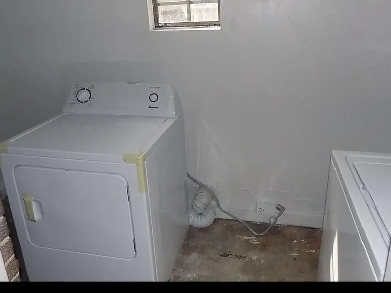 2218 Isabella St — Photo 16