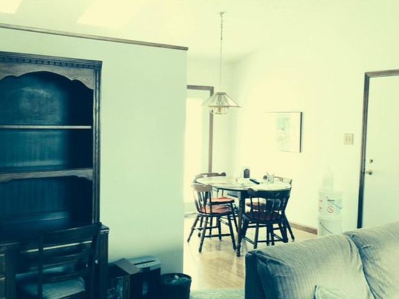 2nd image of 22 Lakewood Dr
