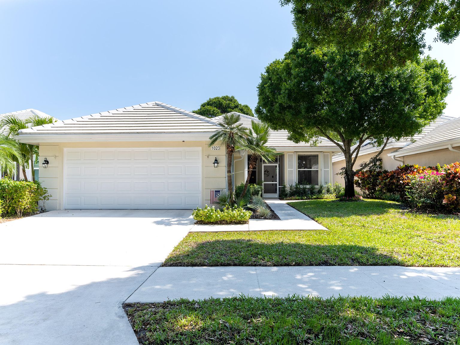 1023 Bedford Ave, Palm Beach Gardens, FL 33403 Zillow