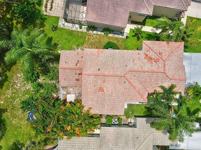 8332 Bermuda Sound Way — Photo 49