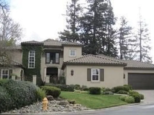 913 Tuscan Ln, Sacramento, CA 95864
