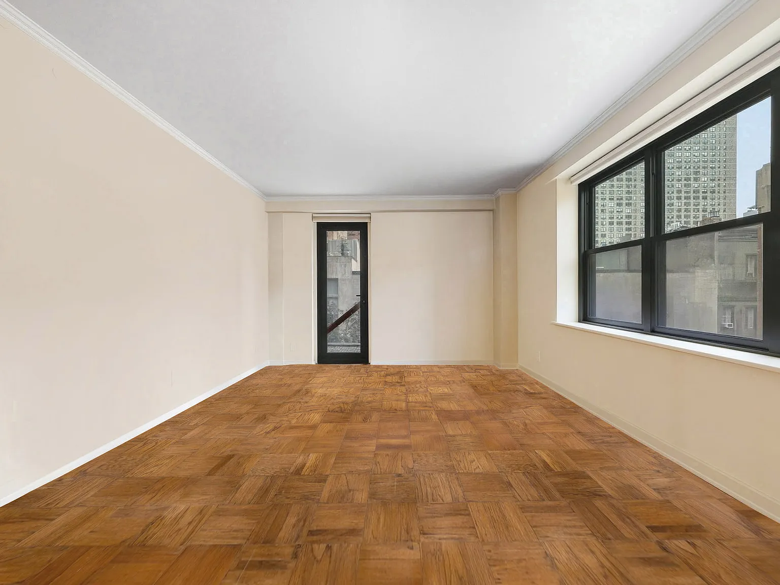345 East 81st Street — Photo 2