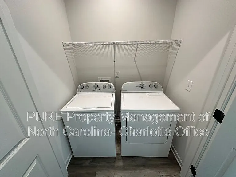 2649 Hemphill St — Photo 13