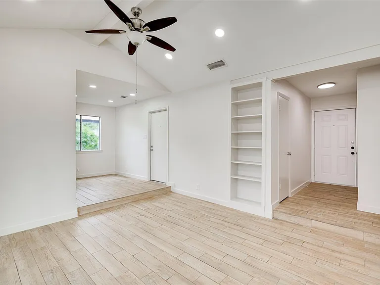 4811 Brushy Ridge Dr — Photo 18