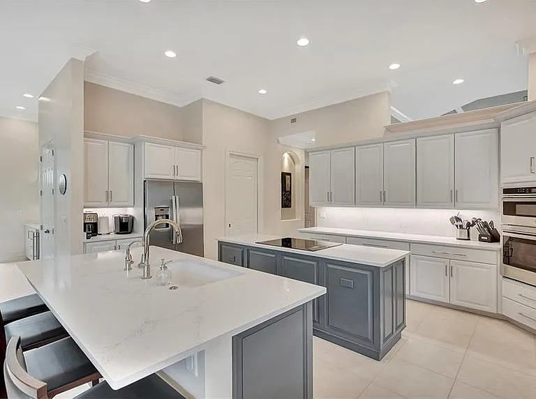 11238 Five Oaks Ln — Photo 13