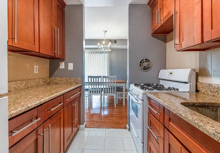 7600 Savannah St #201 — Photo 16