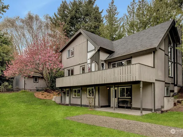 9921 SW 212th Street, Vashon, WA 98070