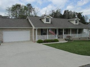 159 Cottonwood Meadow Rd, Powell, TN 37849