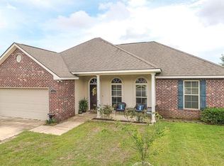 2212 Rhonda Ave, Ocean Springs, MS 39564