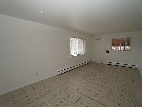 3rd image of 643 N Fraser St