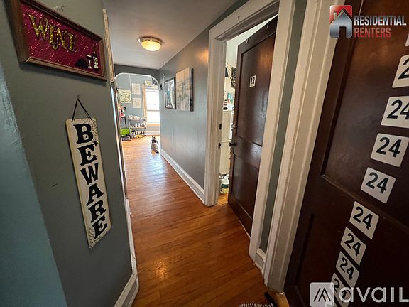 4th image of 2706 N Frederick Ave #4
