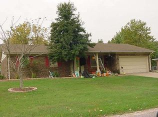 5755 Anderson Rd, Newburgh, IN 47630