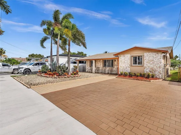 4870 SW 19th St, Hollywood, FL 33023