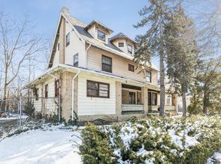 541 E 29th St, Paterson, NJ 07504