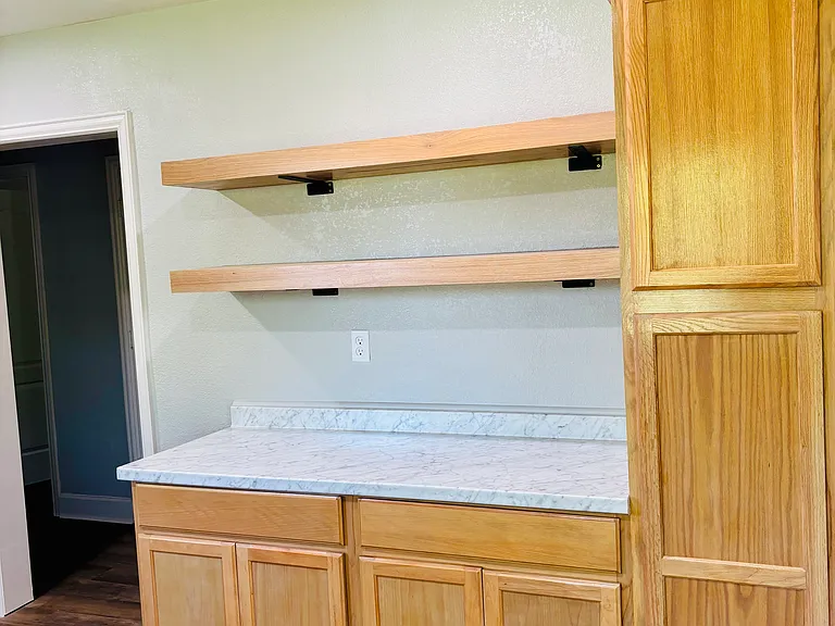 5433 Purington Ave — Photo 8