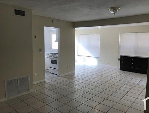 3rd image of 3631 NW 9th Ct