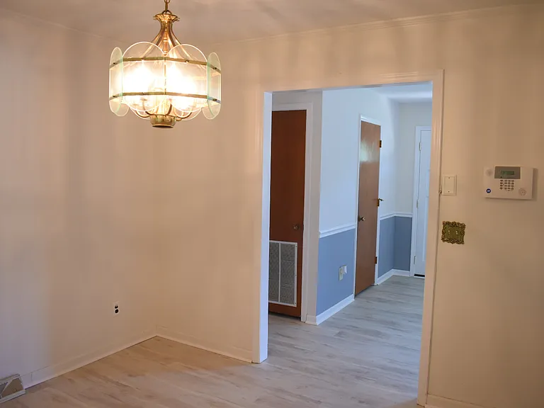 4119 Fairlawn Dr — Photo 14