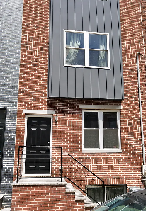 2103 E Dauphin St