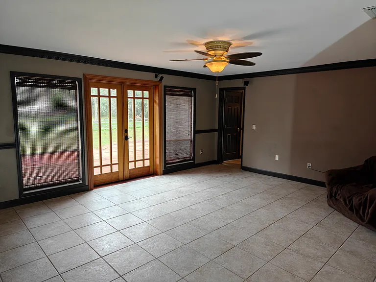 Den/Family Room