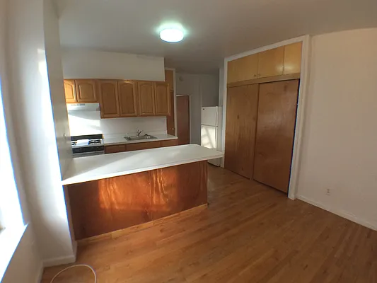 Rented by Kamgirsons & Company, Inc. | media 18