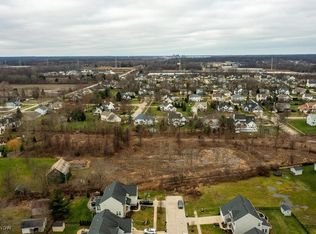 Springfield Dr, Avon, OH 44011