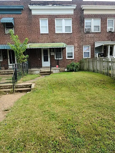3807 Brooklyn Ave Photo 1