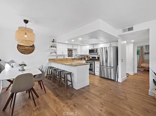 214 Via Robina APT 1, San Clemente, CA 92672