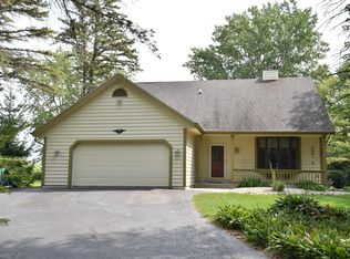9800 S Nicholson Rd, Oak Creek, WI 53154