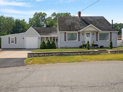 242 Francis Ave, North Providence, RI, 02904