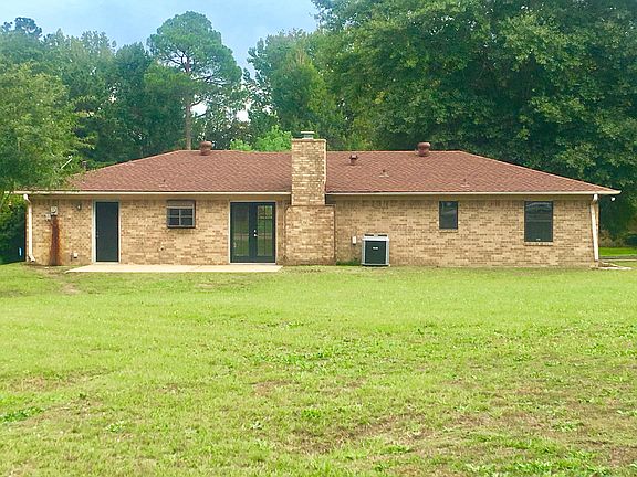 5th image of 305 Belmont Dr