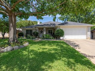 3405 Cliff Oaks Dr, Corinth, TX 76210