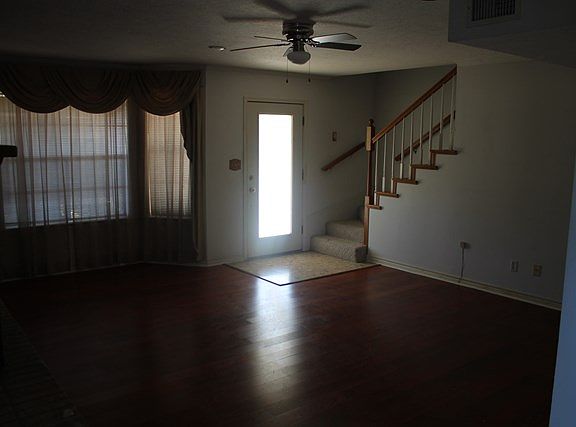 5th image of 1604 Elgin Ave