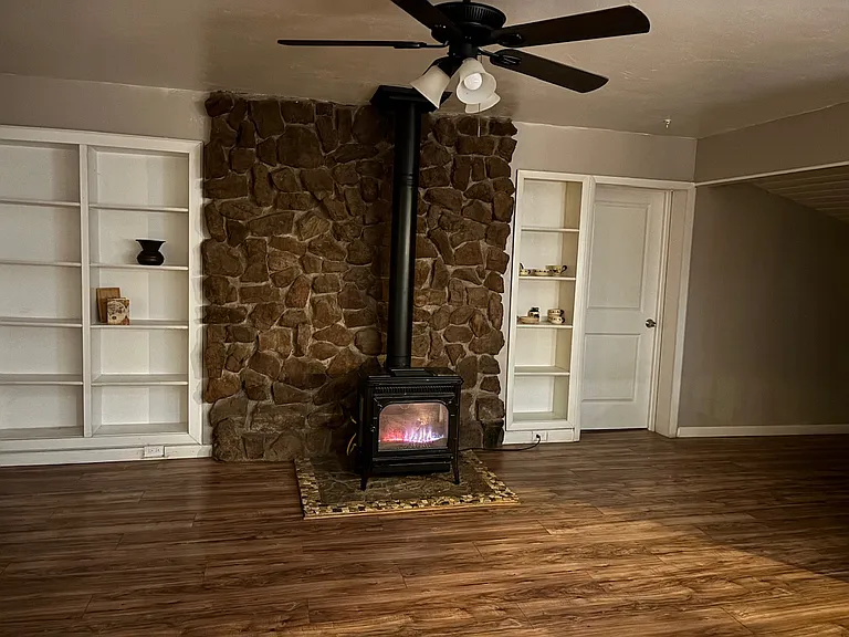 276 Cactus Dr — Photo 4