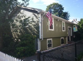 2 Bellflower St, Dorchester, MA 02125