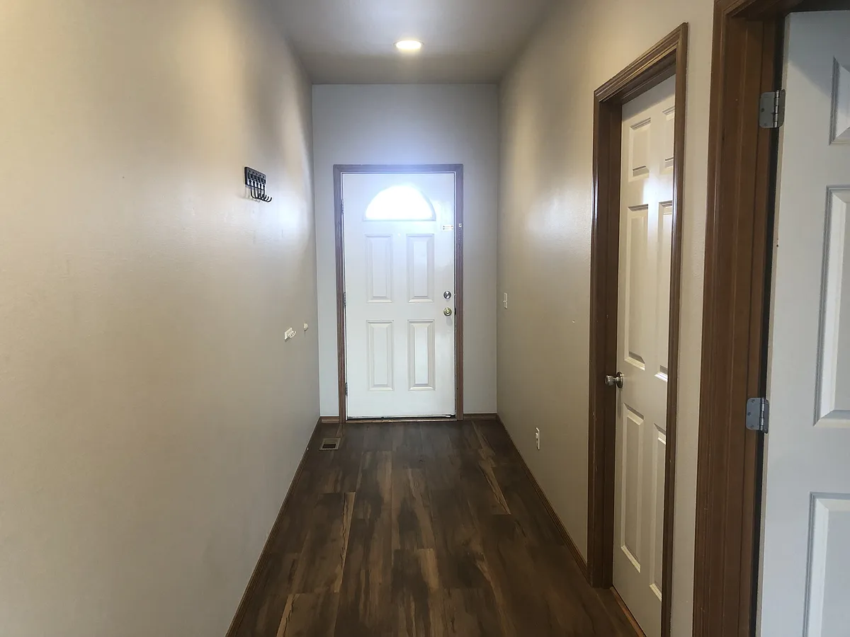 Entry Way - 100 W 26th Ave