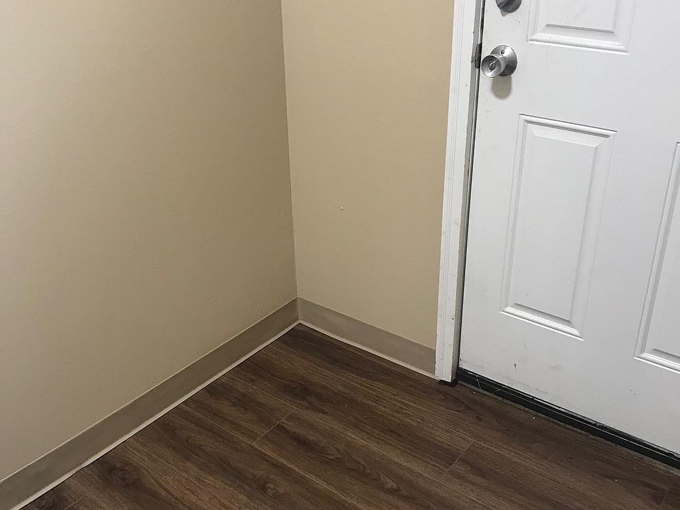 1st image of 1043 Polk Ave