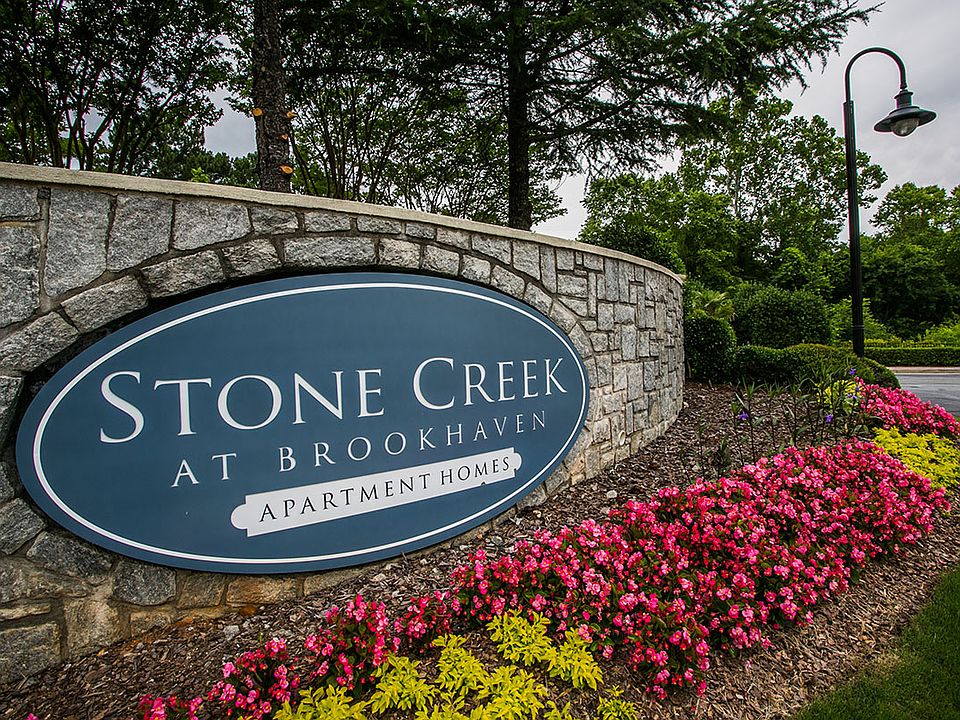 Welcome to Stone Creek at Brookhaven