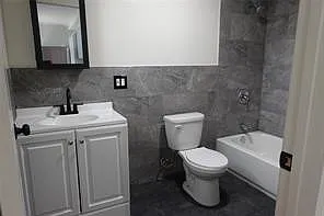 37 Bigelow St #1 — Photo 8